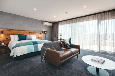 Maylands Lodge - Accommodation Noosa 16