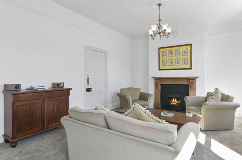 Amberley - Accommodation Noosa 12