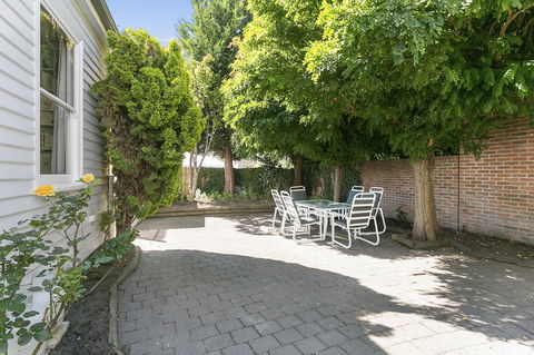 Amberley - Accommodation Noosa 10