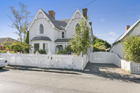 Amberley - Accommodation Noosa 0