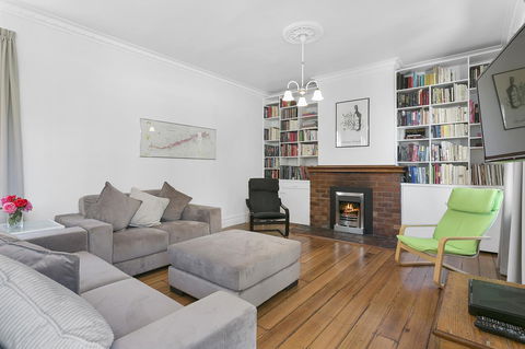 Amberley - Accommodation Noosa 2