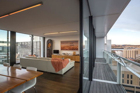 Avalon City Retreat - Accommodation Noosa 4