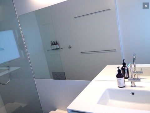 Avalon City Retreat - Accommodation Noosa 12