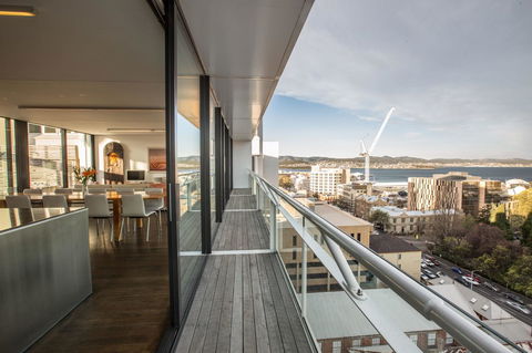 Avalon City Retreat - Accommodation Noosa 3