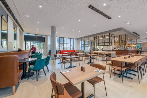Mantra Melbourne Epping - Accommodation Noosa 4
