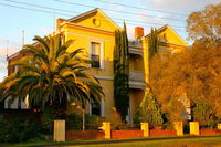 Book Castlemaine Accommodation Vacations Accommodation Noosa Accommodation Noosa