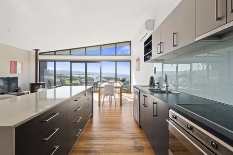 Apollo Bay Cottages - Accommodation Noosa 10