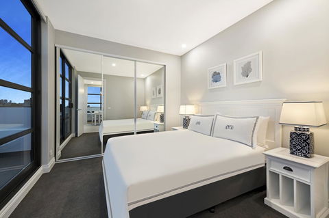 The Hamptons Apartments - St Kilda - Accommodation Noosa 20