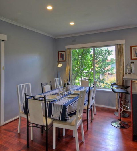 Jacaranda House - Accommodation Noosa 3