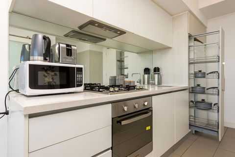 Amazing Accommodations: Vogue - Accommodation Noosa 29
