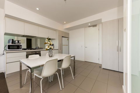 Amazing Accommodations: Vogue - Accommodation Noosa 31