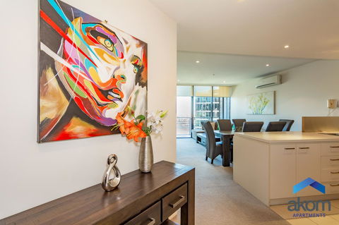 AKOM AT Docklands - Accommodation Noosa 3