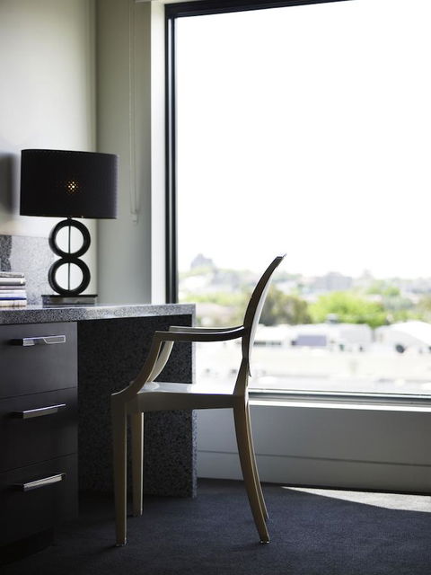 The Cullen Melbourne - Art Series - Accommodation Noosa 7