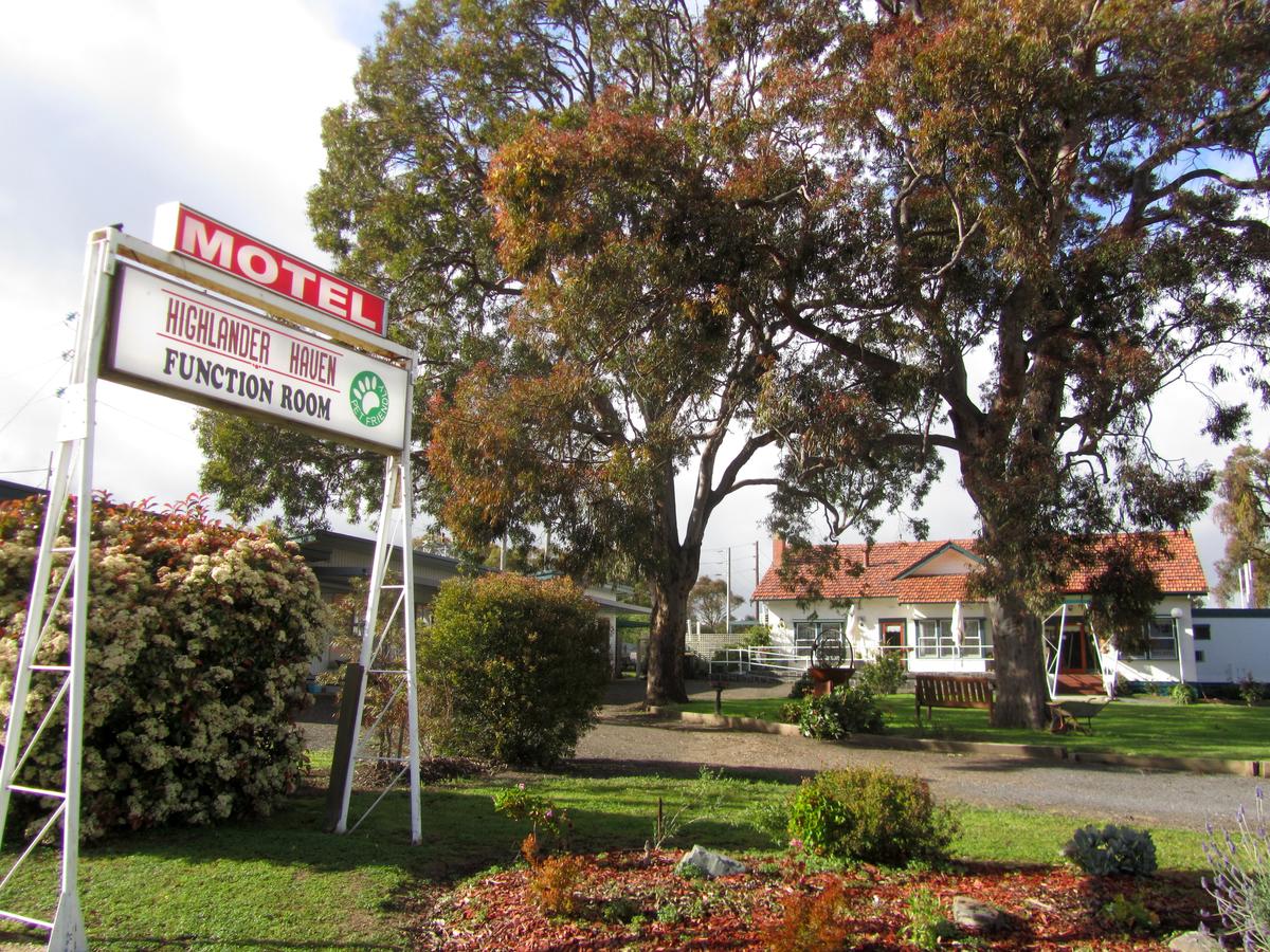Wareek VIC Accommodation Noosa