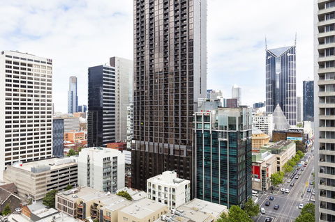 AKOM Melbourne - Accommodation Noosa 0