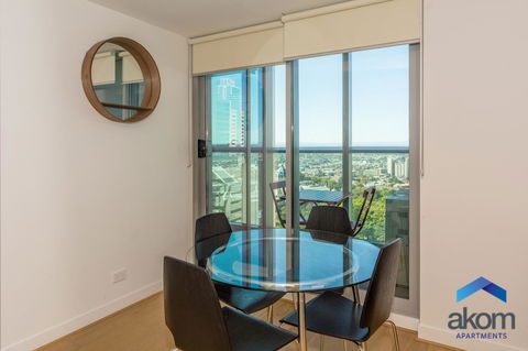 AKOM Melbourne - Accommodation Noosa 2