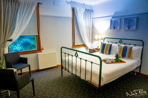 Amara Springs Guest House - Accommodation Noosa 4