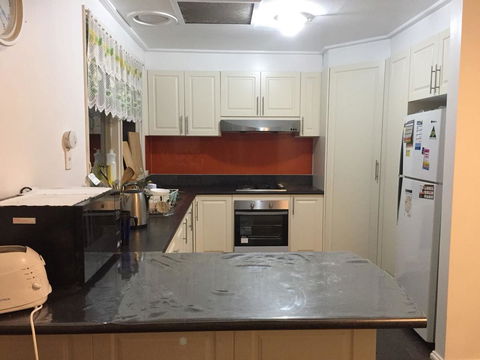 Doncaster Westfield Home Stay - Accommodation Noosa 8