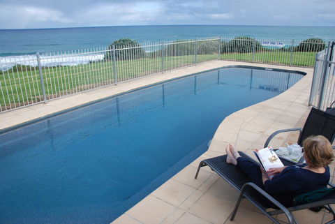 5 Whitecrest Great Ocean Road Resort - Ocean Views - Accommodation Noosa 9