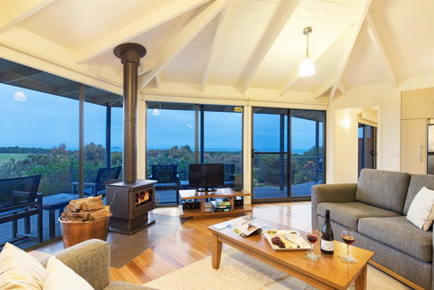 Limosa Rise - Accommodation Noosa 0