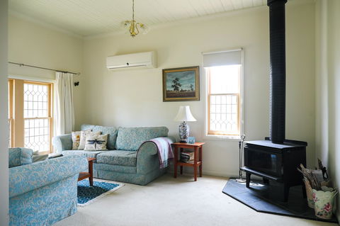 Miss Pym's Cottage - Accommodation Noosa 35