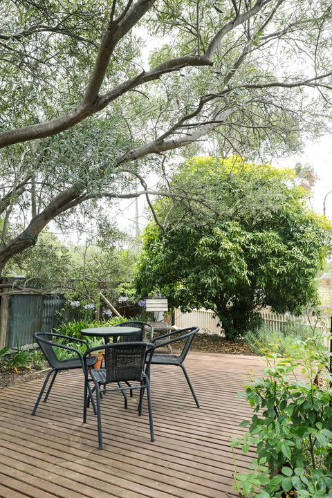 Miss Pym's Cottage - Accommodation Noosa 5