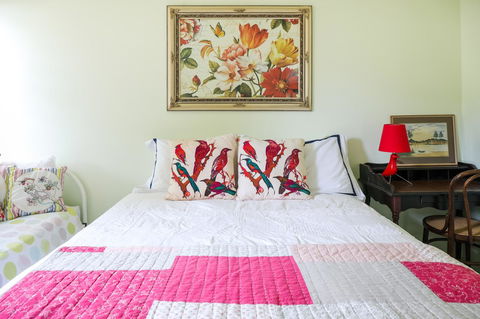 Miss Pym's Cottage - Accommodation Noosa 24