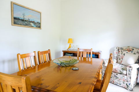 Miss Pym's Cottage - Accommodation Noosa 37