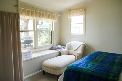 Miss Pym's Cottage - Accommodation Noosa 18