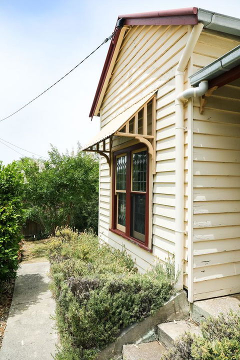 Miss Pym's Cottage - Accommodation Noosa 1