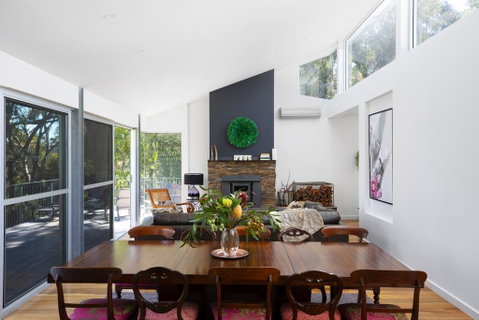 The Bird House - Accommodation Noosa 2