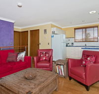 THE BOARDROOM ON BANKSIA - 11 Banksia Ave Bonny Hills - Accommodation Noosa