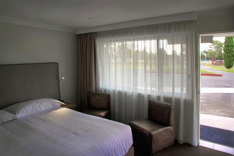The Duck Inn Apartments - Accommodation Noosa 1