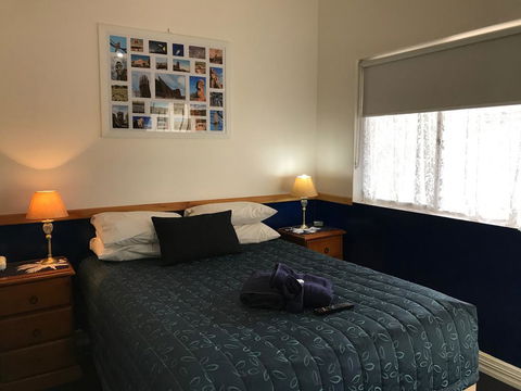 The Lodge Outback Motel - Accommodation Noosa 1