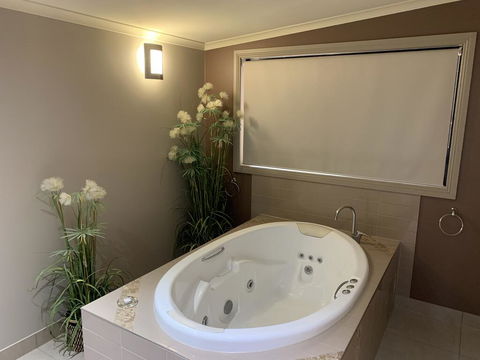 The Lodges Two - Accommodation Noosa 2