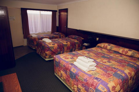 The Miners Rest Motel - Accommodation Noosa 3