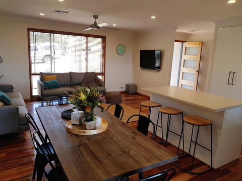 The Salty Gum - Maslin Beach - Accommodation Noosa 0