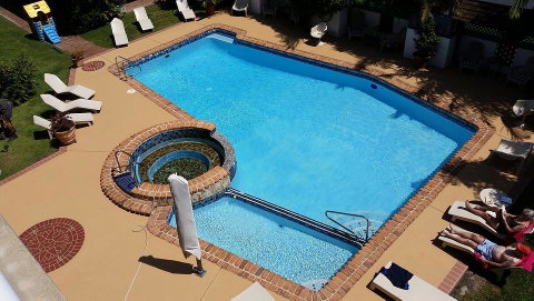 The Tahitian Holiday Apartments - Accommodation Noosa 3