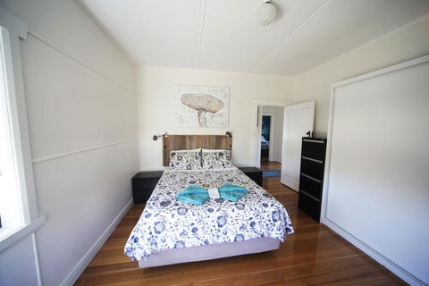 The Tickled Trout - Accommodation Noosa 2