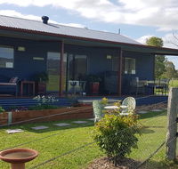 The Wattle Lodge - Accommodation Noosa