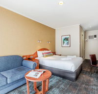 Tonsley Hotel - Accommodation Noosa