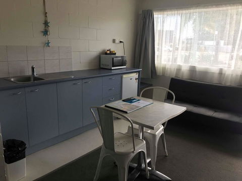 Top Spot Motel - Accommodation Noosa 1