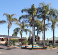 Town and Country Motor Inn - Accommodation Noosa