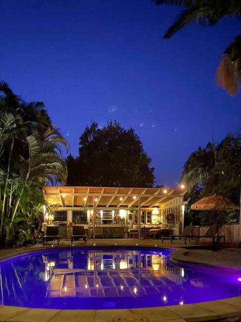 Treehouse On Plantation - Accommodation Noosa 3