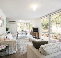 Twiggy  Anglesea - Accommodation Noosa