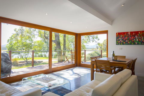 Two Doors - Accommodation Noosa 1