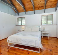 Unique Getaway 300m to Bribie Foreshore Bongaree - Accommodation Noosa