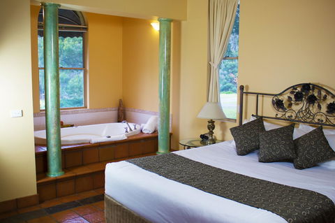 Marwood Villas - Accommodation Noosa 6