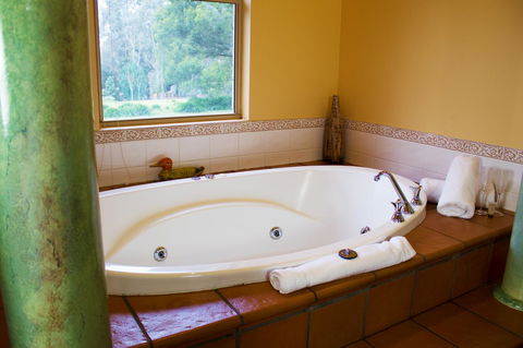 Marwood Villas - Accommodation Noosa 10