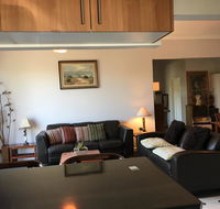 Hills Creek Holiday Home - Accommodation Noosa